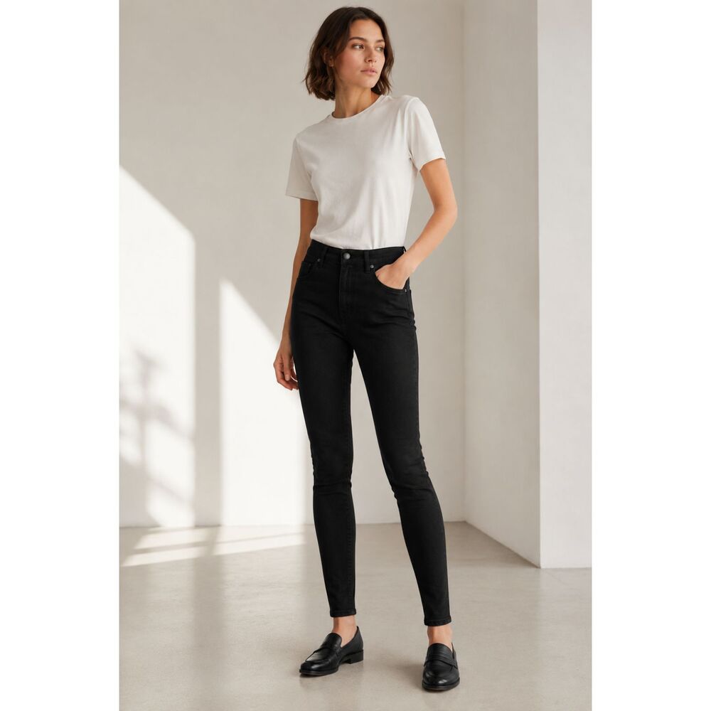 Everlane The Authentic Stretch High-Rise Skinny Jean Black Size 25 NWT